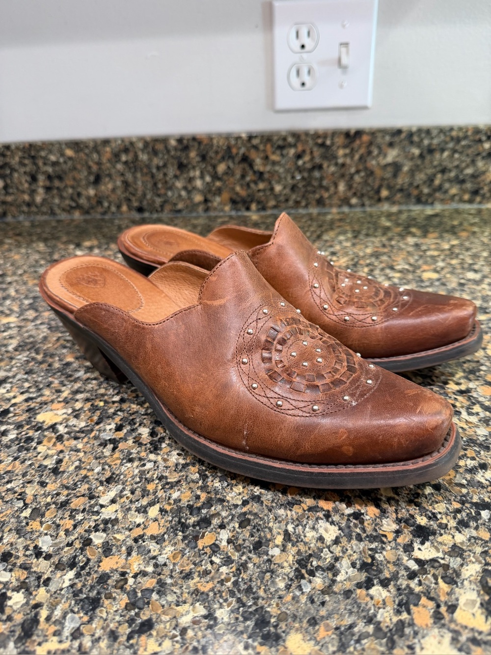 Ladies Ariat 7.5
 Brown Leather Slip-On Mules with Decorative Stitching